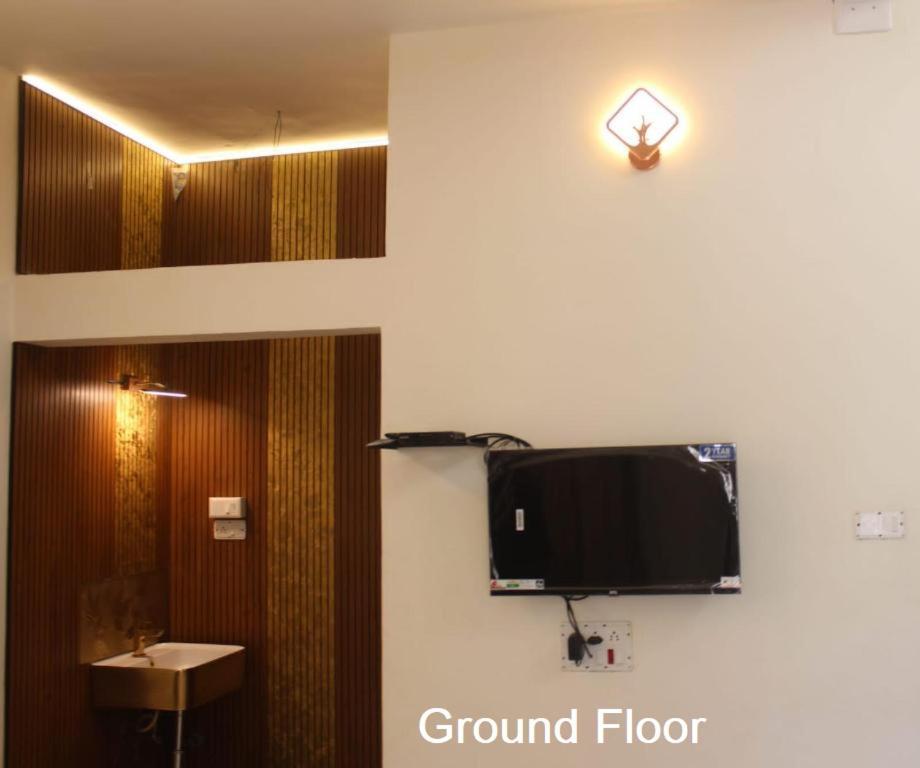 فيلا Olive Hills Yelagiri - Families Only - Full Duplex House - ييلاجيري الغرفة الصورة